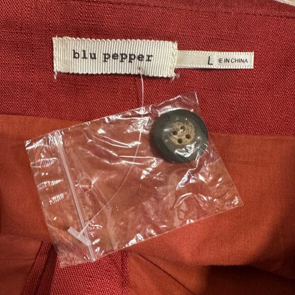 Blu Pepper Linen Blend Red Embroidered Mini Skirt Sz L NWT - Picture 4 of 7